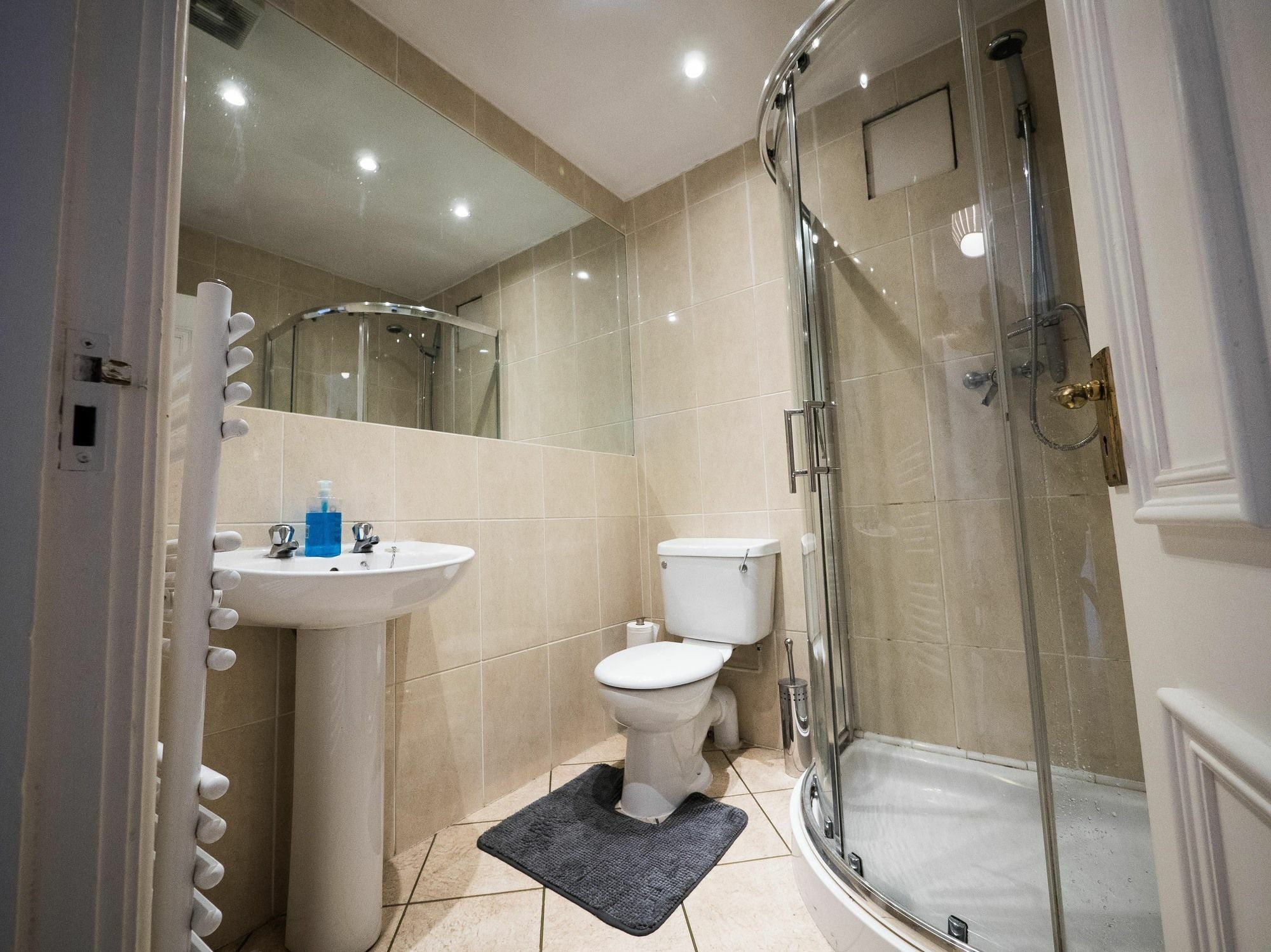 Atlantic Apartments Ливърпул Екстериор снимка